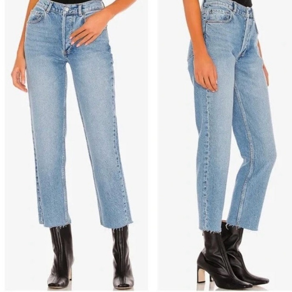 The Tommy Stretch Straight Leg
Cropped Raw Hem